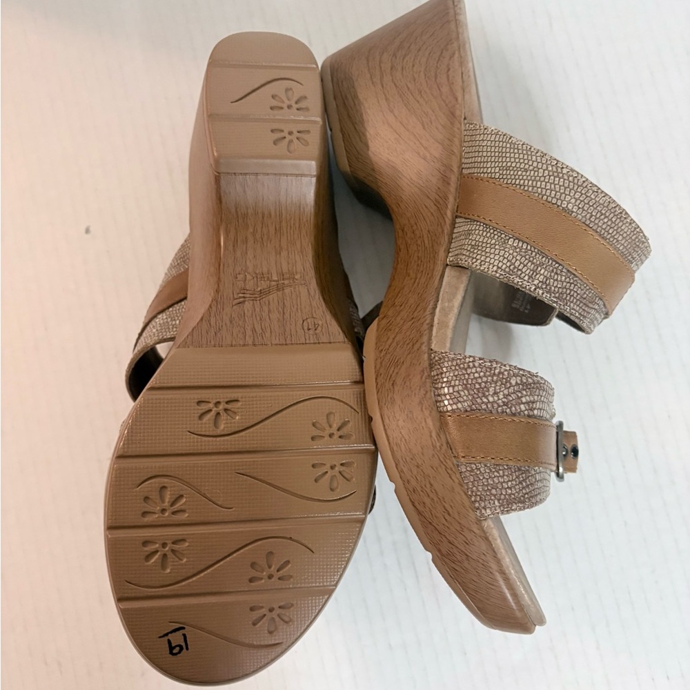 Dansko Slip In Sofia Sandals Python Imprint Women… - image 7